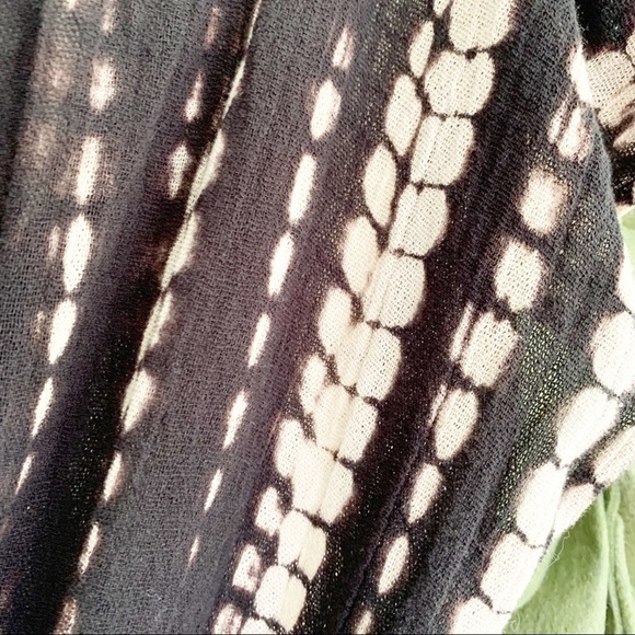 Band of Gypsies Tie Dye Romper - Picture 5 of 7